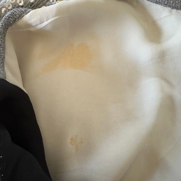 DIANE von FURSTENBERG | Silver and Black Sequin Drop Tail Tank Top | Size 2 - Picture 8 of 8